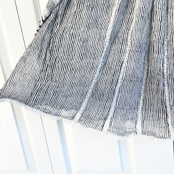 Anthropologie Floreat Black White Lace Trim Blouse Women's Size Small S - Picture 5 of 8